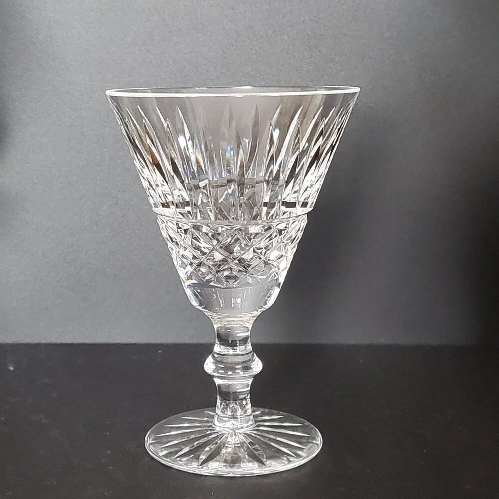 One 5 1/8 Inches Tall Waterford Tramore White Wine Glass